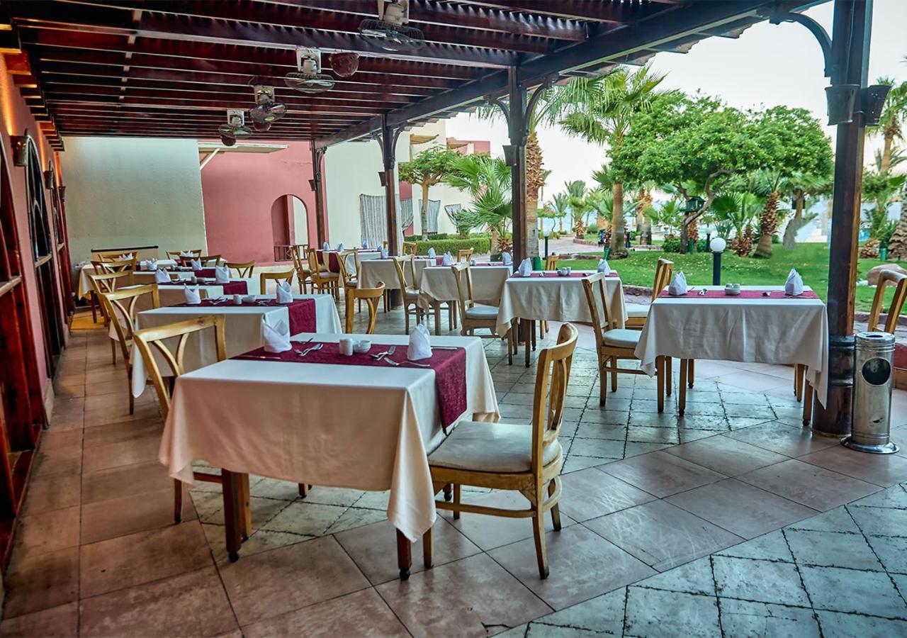 Tropitel Dahab Oasis Hotel Bagian luar foto