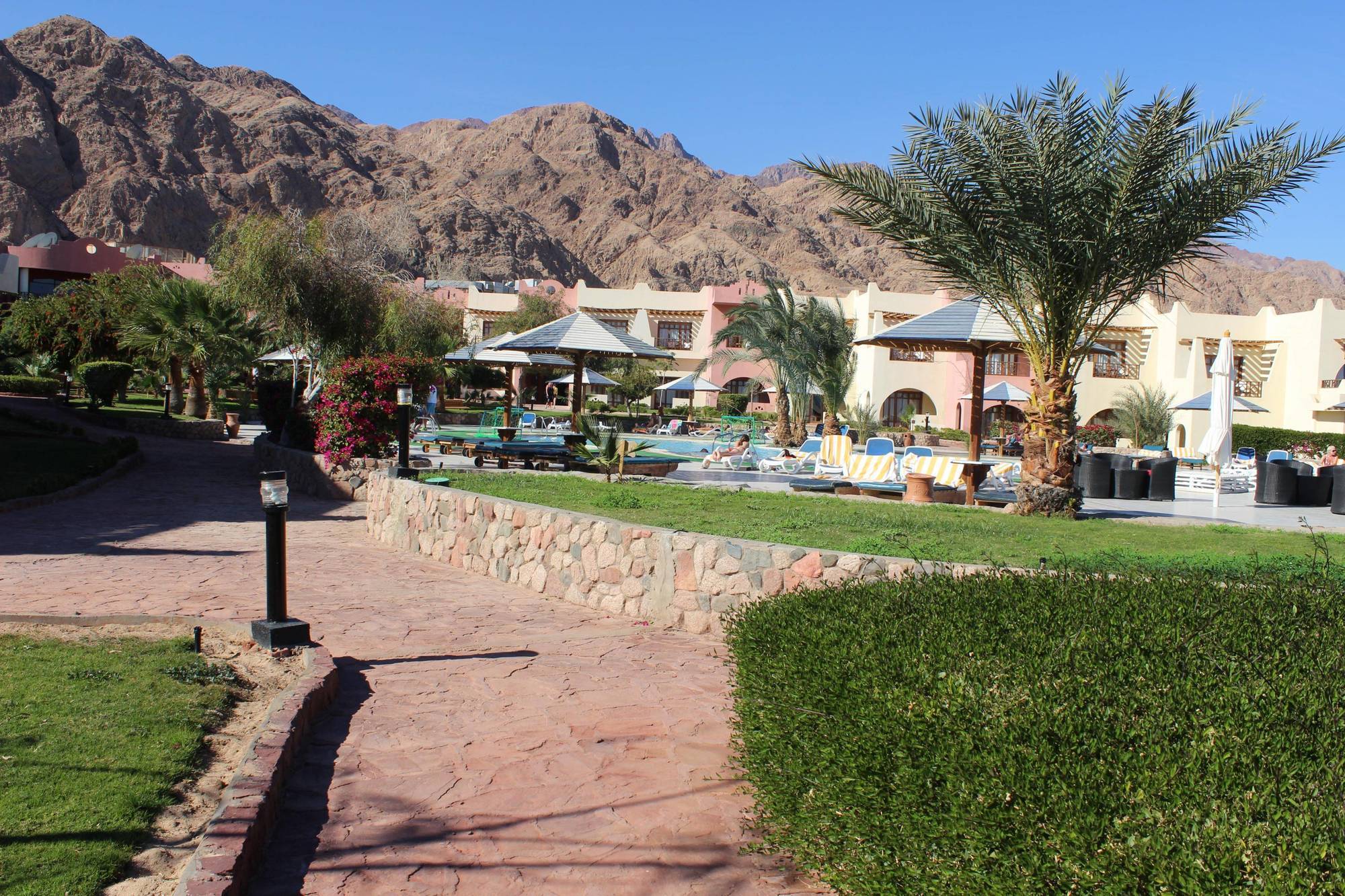 Tropitel Dahab Oasis Hotel Bagian luar foto