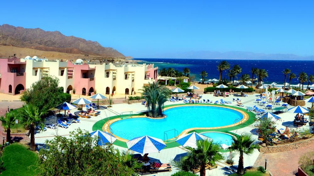 Tropitel Dahab Oasis Hotel Bagian luar foto